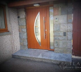 Black and white granite entrance steps